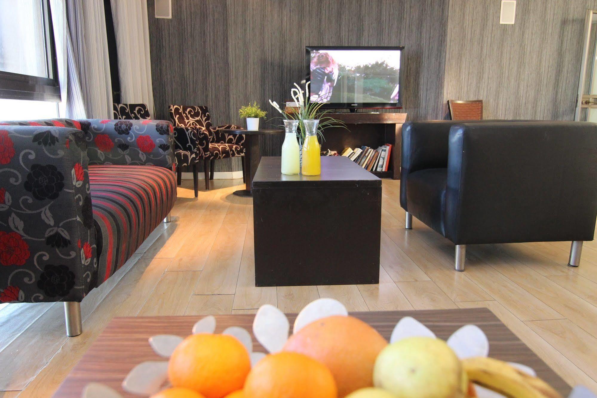 Carlton City Hotel Nahariya Exterior foto